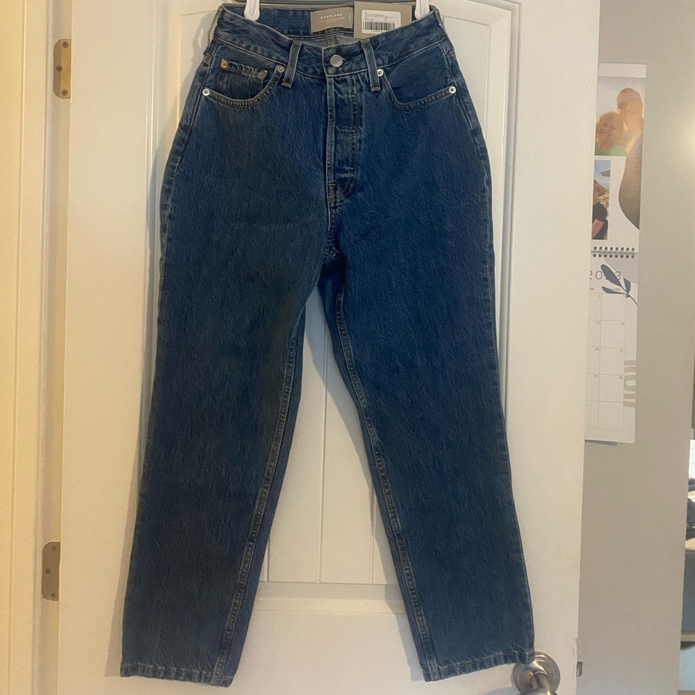 Everlane The Curvy 90s Cheeky Straight Jean